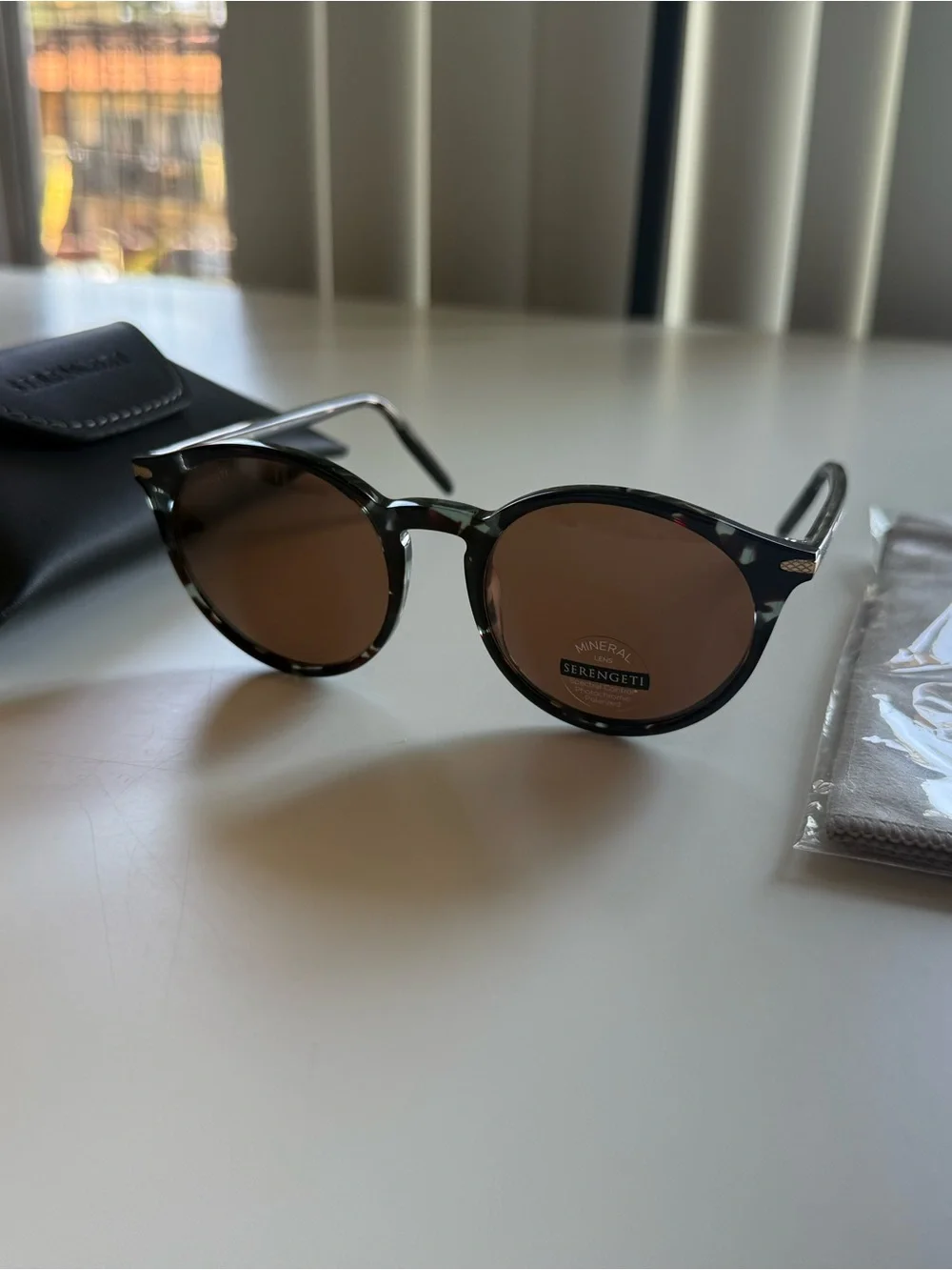 Serengeti Leonora Sunglasses